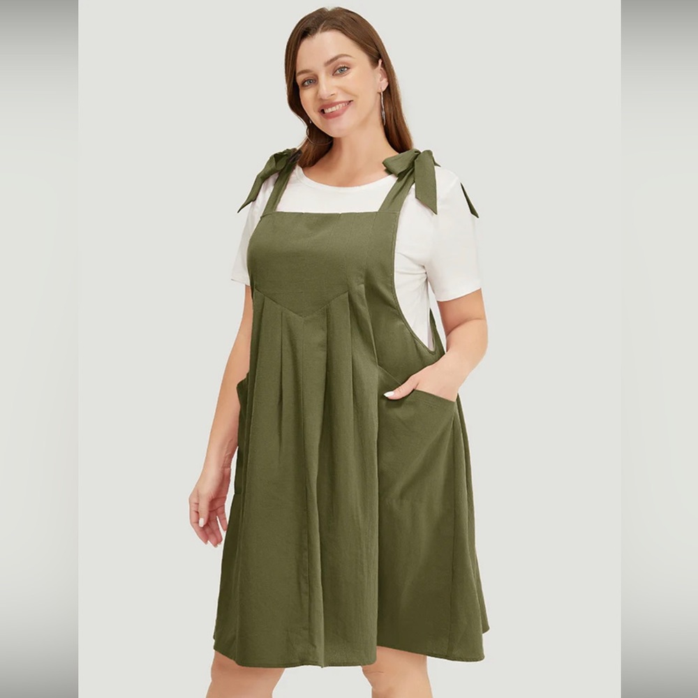 BloomChic Overall Dress Size 1X 14/16